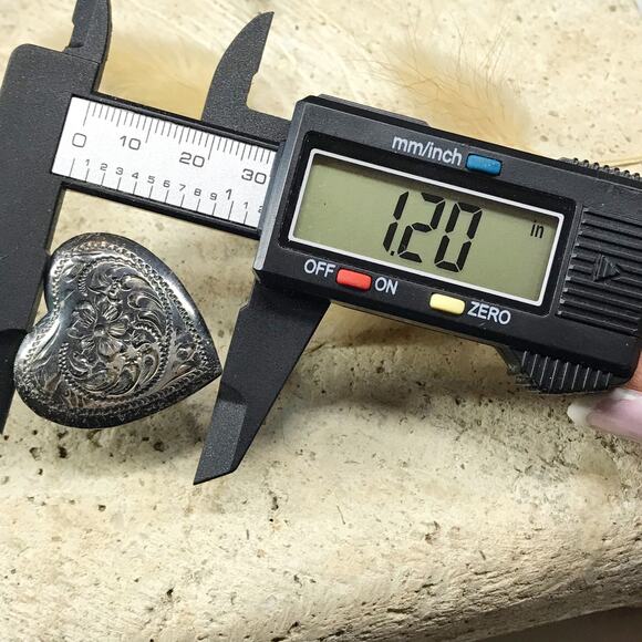 Vintage 214 FLEMING Mexico 925 Sterling Silver Engraved Etched Heart Pin Brooch - Picture 4 of 8